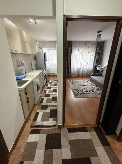 De inchiriat - Garsoniera 29mp, utilata, centrala, etaj 2, langa liceu - 2