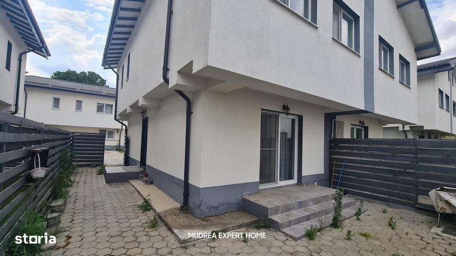 Casă cu 4 camere în Tunari