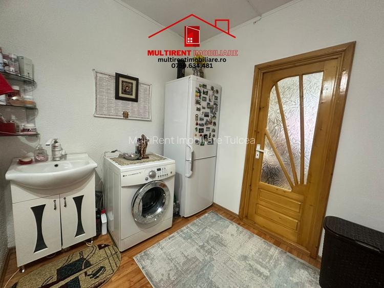 Garsonieră spațioasă, renovată, 2 camere + balcon – Etaj 4/7 – Dallas Garsonieră spațioasă, renovată, 2 camere + balcon – Etaj 4/7 – Dallas