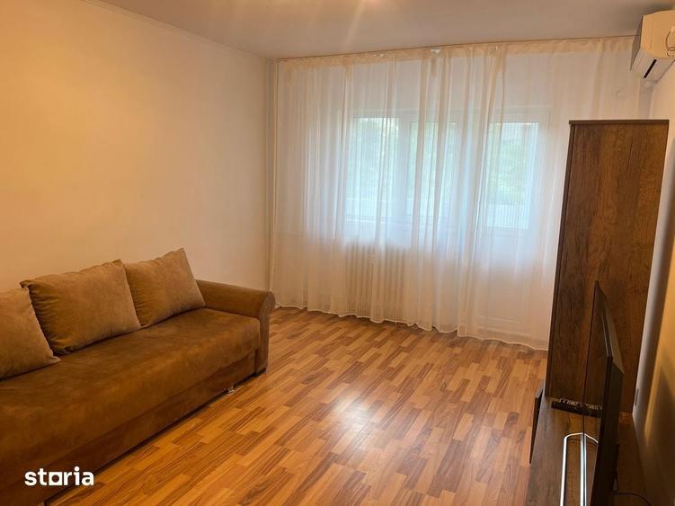 inchiriez apartament 3 camere - 10