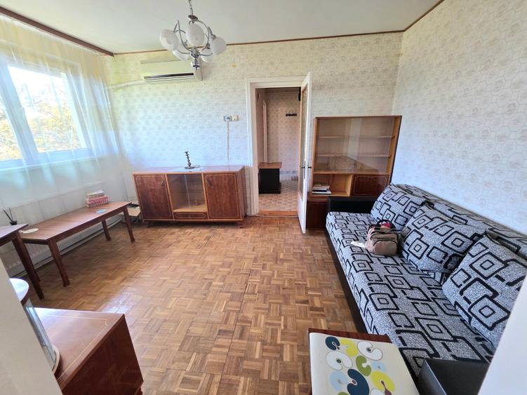 Apartament cu 2 camere semidecomandat în Hipodrom