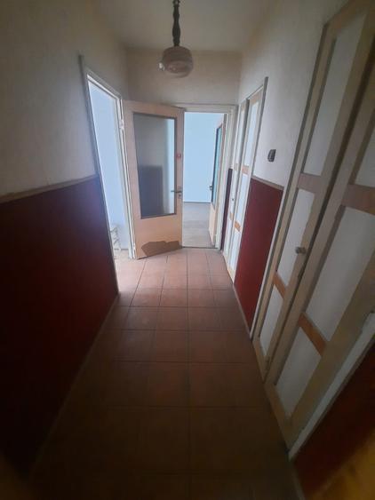 Apartament cu 2 camere decomandat, etajul 2/10, zona Alexandru cel Bun - 5