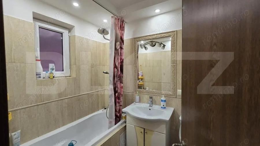 Apartament 3 camere, 67 mp, Micro 14 - 10