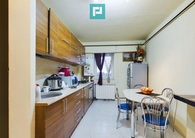 Apartament panoramic cu 4 camere zona 300 - 3