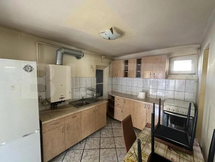 Casa pe un nivel, 3 camere, curte + anexe, ideala pentru personalizare Gherla - 11