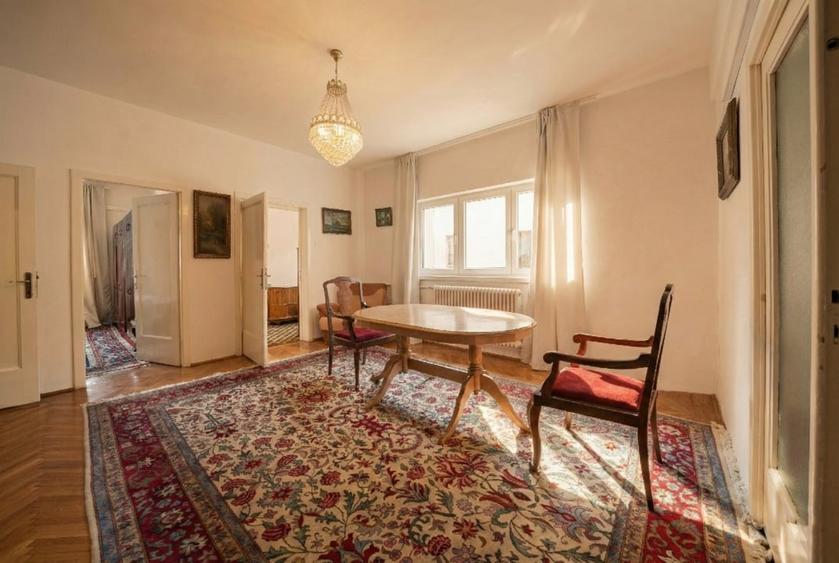 Etaj 1/Vila*120 mp utili+80 mp spatii comune*PRO TV* - 3