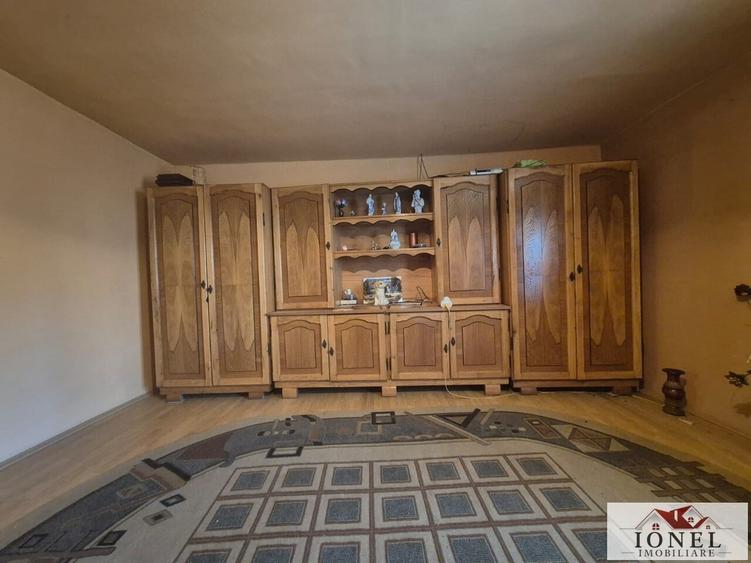 Casă individuală cu 3 camere cu Teren 700 Mp în Cricău