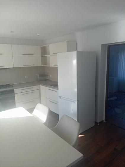 Apartament cu 2 camere decomandat în Tilișca