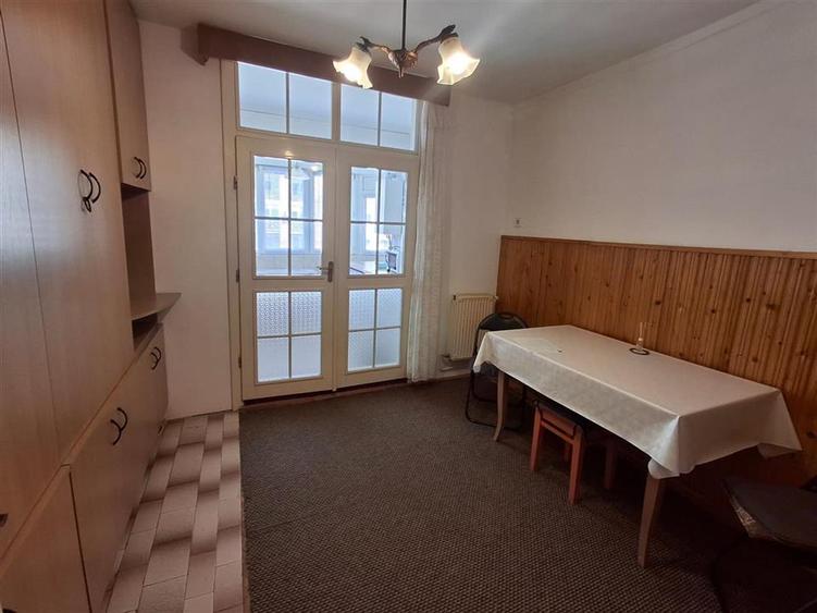 Apartament cu 2 camere decomandat în Mihai Viteazul