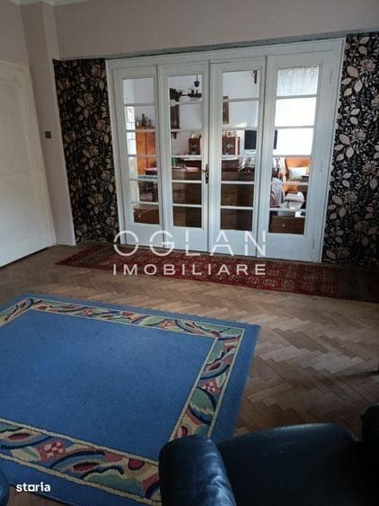 Casă cu 4 camere în Calea Poplăcii