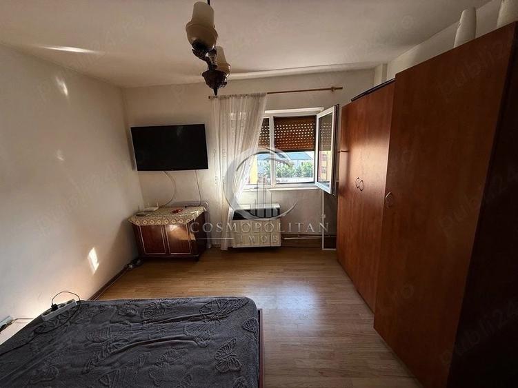 Garsonieră decomandată în Micro 3