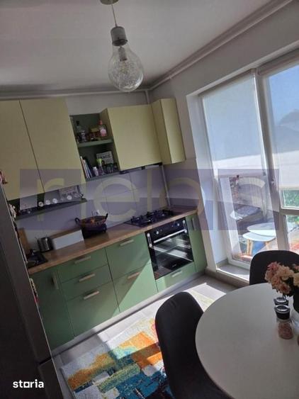 Apartament cu 2 camere decomandat, mobilat în Central