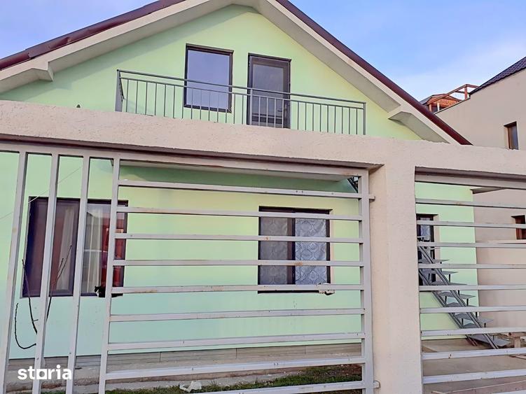 Casă cu 4 camere cu Teren 280 Mp în Lumina