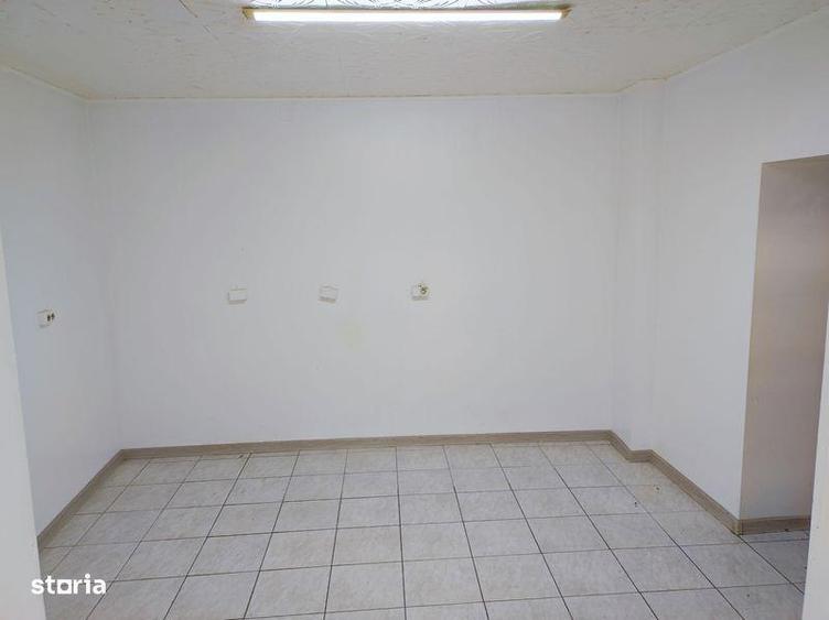 Casă cu 4 camere cu Teren 100 Mp în Pantelimon