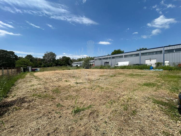 Teren Construcții intravilan de 4980 mp, în Central
