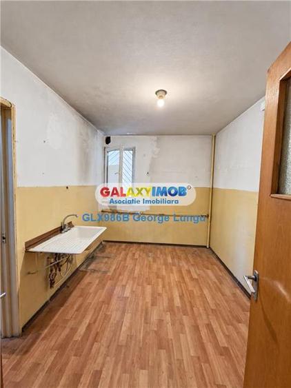 Apartament cu 2 camere decomandat în Drumul Taberei