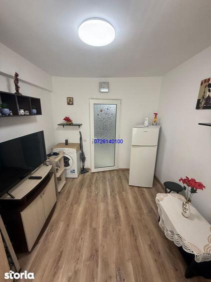 Piata Cet, garsoniera, parter - 4