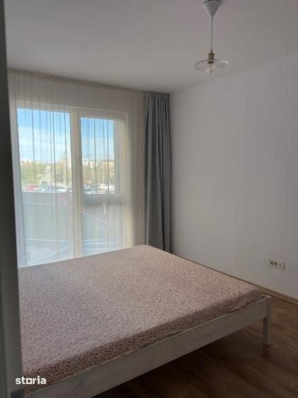 Apartament cu 2 camere decomandat în Est