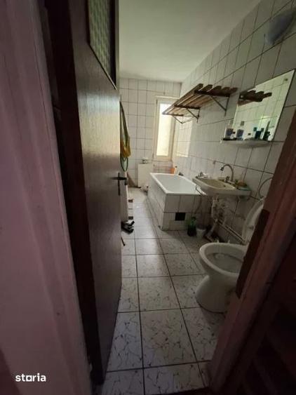 Garsonieră decomandată în Rahova