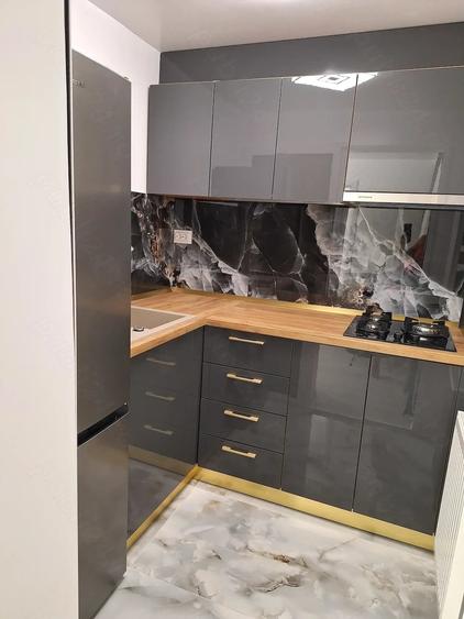 Apartament cu 2 camere nedecomandat în Micro 14