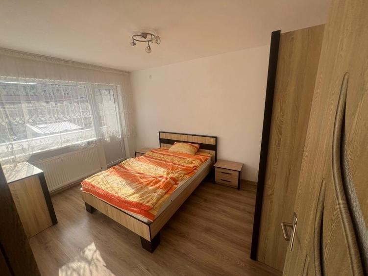 Apartament cu 2 camere semidecomandat în Deve