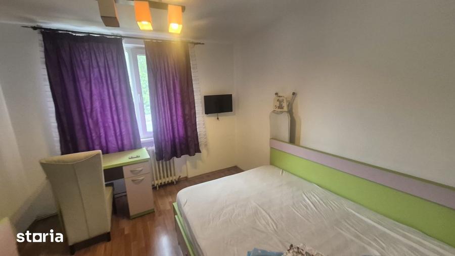 Apartament cu 3 camere în Central