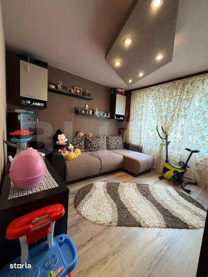 Apartament cu 2 camere decomandat, mobilat în Est