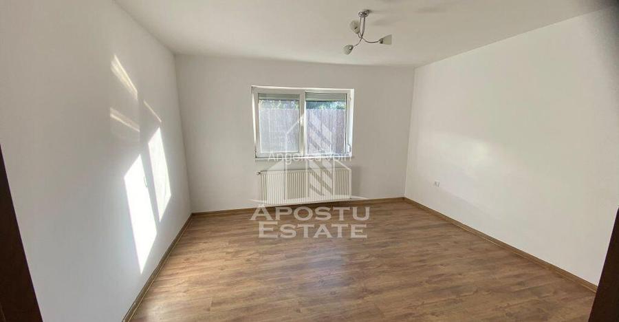 Casa individuala, 4 camere, centrala proprie,cur,zona Lip...