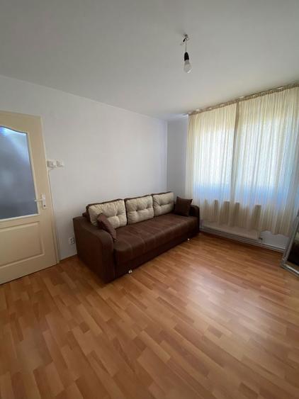 Apartament de vanzare - 6