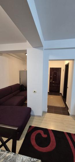 Inchiriez garsoniera in Militari Residence - 4