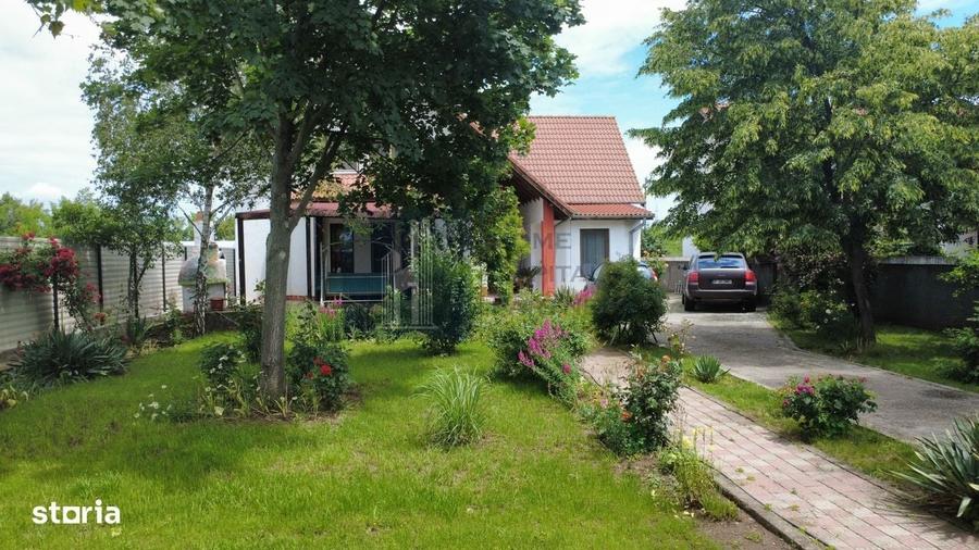 Casă cu 4 camere cu Teren 687 Mp în Crevedia
