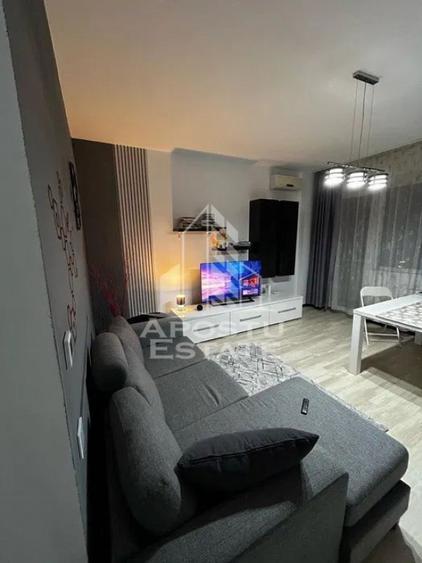 Apartament 2 camere, proaspat renovat, 70 m patra?i ut... - 2