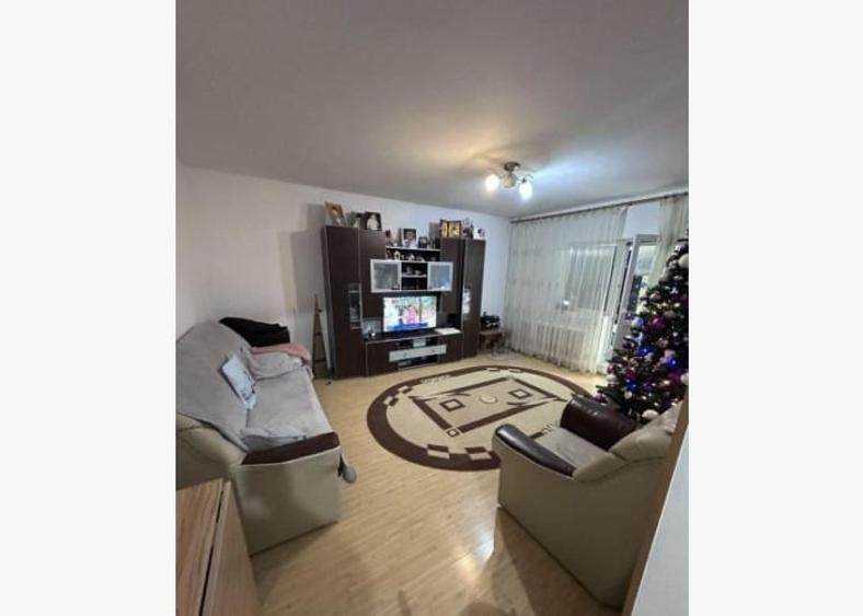 Basarabia Carei Apartament 3 camere - 5