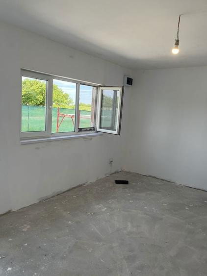 Casa duplex +teren de vanzare - 2