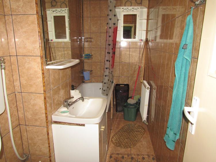 Apartament 2 camere, etaj 2/4, garaj 24 mp+pivnniță, zona Calea Dumbravii - 15