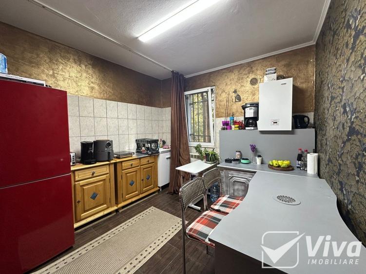 Spatiu comercial – Podu Ros, langa Redcube. 2 camere, 48 mp - 6