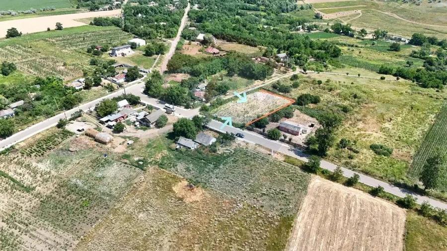 Teren intravilan 1726mp in Soroceni Unteni / DJ 29 - 4