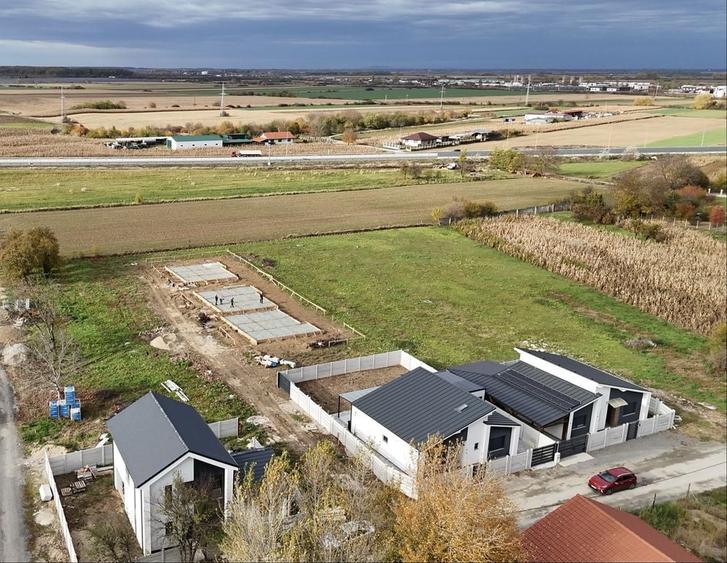 Casa de vanzare strada Dara - 3