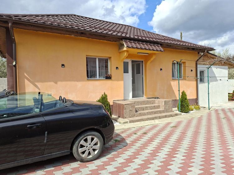 Casa de vanzare lazu dolj 23 km de craiova mobilata si utilata gata de mutat curte amenajata - 7