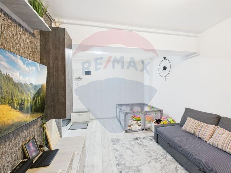 Apartament 3 camere - Titan,  balcon generos și 2 locuri de parcare - 9