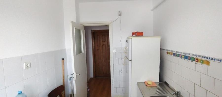 Apartament 2 camere,D, etaj 8 cu lift nou,zona centrala_Liceu Eminescu - 9