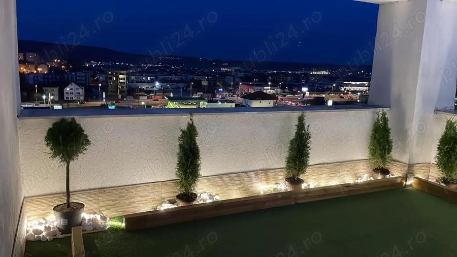 PENTHOUSE 80 m2 + 40 m2 terase 3 camere 2 bai parcare x 2 - 8