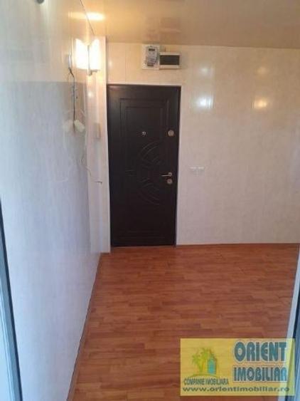 Apartament cu 2 camere semidecomandat în Tomis Nord - 1