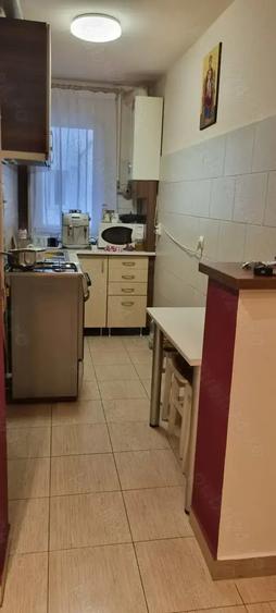 De vanzare apartament recent renovat si amenajat, cu 2 camere in Cartierul Dambu pe Str Ion Buteanu, - 2