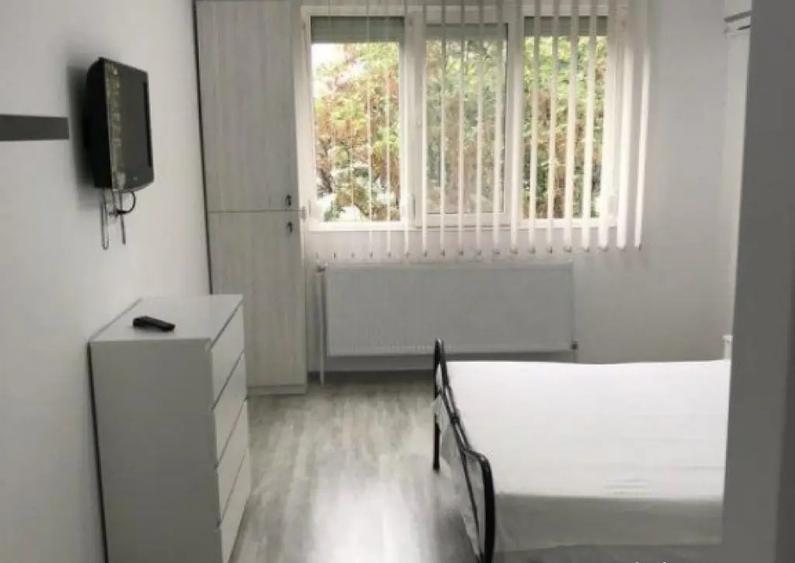 Garsoniera Tiglina 1, etaj 1 renovata recent - 1