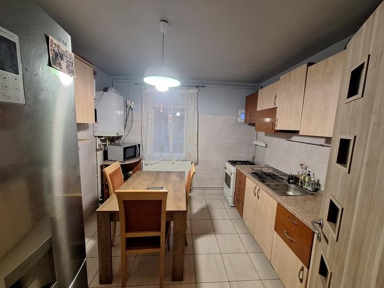 Investitie ideala! Apartament cu 3 camere - mobilat si utilat - Aradului - 6