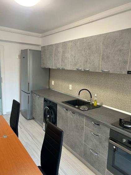 Apartament 2 camere decomandat - 1