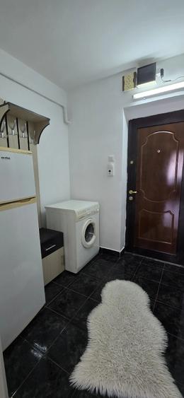 Garsonieră semidecomandată în Central
