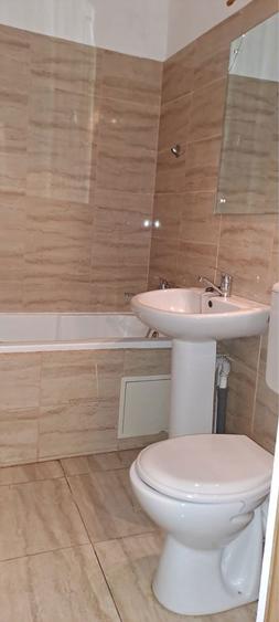 Inchiriez garsoniera - 6