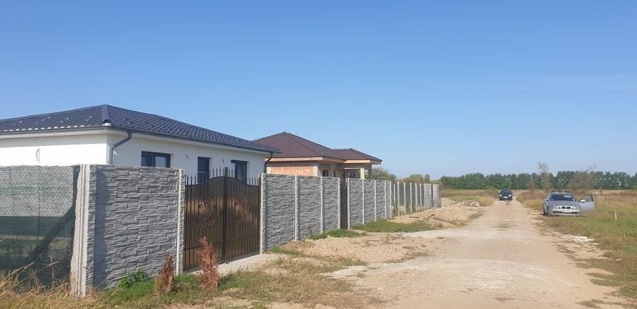 Vand teren pentru casa , cu PUZ in Cionchesti , 18000 euro/parcela - 1